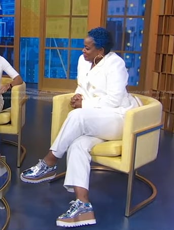 Aunjanue Ellis's metallic platform shoes on Good Morning America