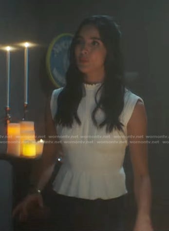 Bess's whtie peplum top on Nancy Drew