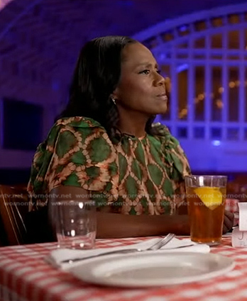 Deborah's green tie dye blouse and skirt on Good Morning America