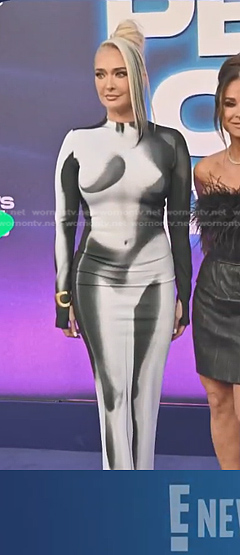 Erika Jayne's black and white print fitted dress on E! News
