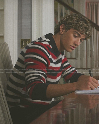 Jeremiah's mixed stripe sweater on The Summer I Turned Pretty