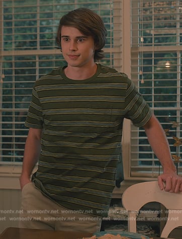 Kyle's green stripe tee on Sweet Magnolias