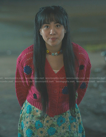 Lily's pink open knit cardigan and floral skirt on Sweet Magnolias
