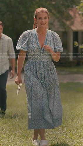Maddie’s blue floral print midi dress on Sweet Magnolias