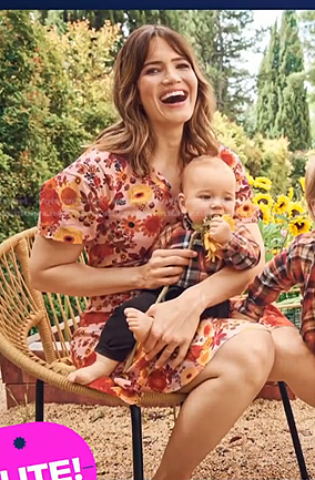 Mandy Moore's floral print dress on E! News