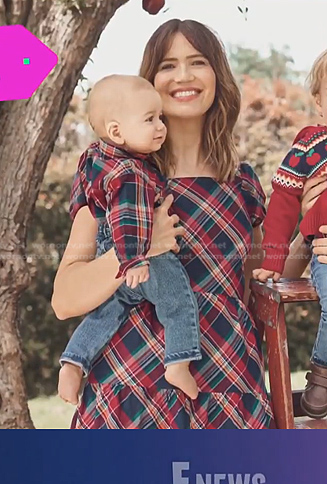 Mandy Moore's plaid dress on E! News