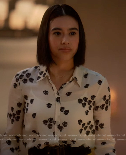 Sophia's white floral blouse on Grown-ish