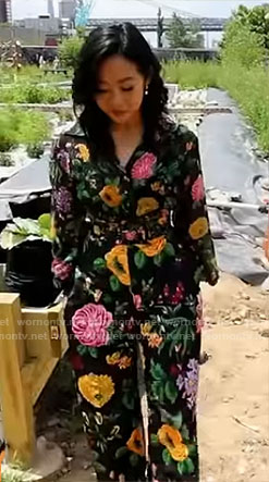 Stephanie Hsu's floral blouse and pants set on CBS Mornings