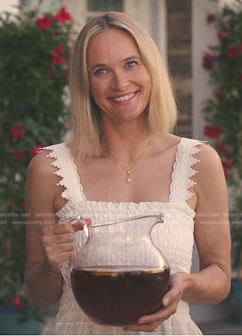 Susannah's white smocked dress on The Summer I Turned Pretty