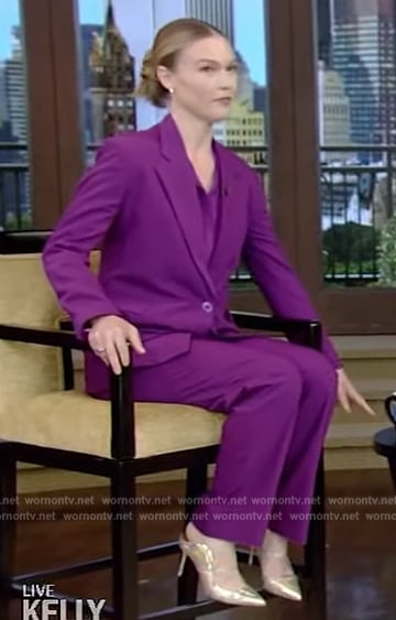 Julia Stiles' metallic pumps on Live with Kelly and Mark