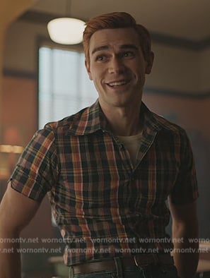 Archie's plaid shirt on Riverdale