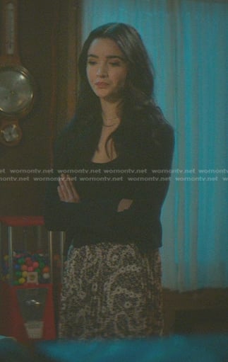Bess's paisley print skirt on Nancy Drew
