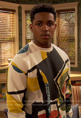 Booker's abstract print sweatshirt on Ravens Home