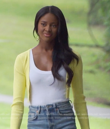 Charity's yellow cardigan on The Bachelorette
