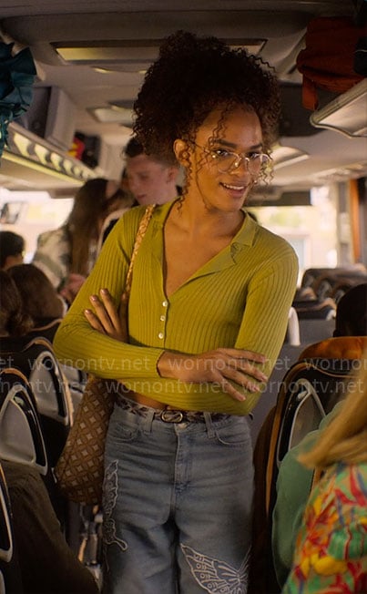 Elle's butterfly jeans on Heartstopper