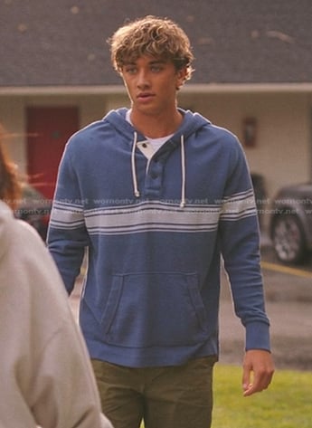 Jeremiah's blue striped hoodie on The Summer I Turned Pretty