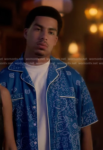 Junior's blue bandana print shirt on Grown-ish