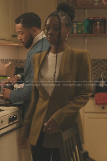 Kiesha's yellow lapelless blazer on The Chi