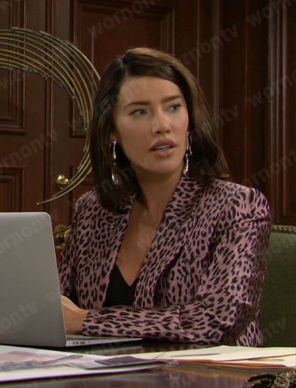 Steffy's pink leopard blazer on The Bold and the Beautiful