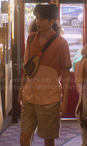 Tao's coral colorblock shirt on Heartstopper