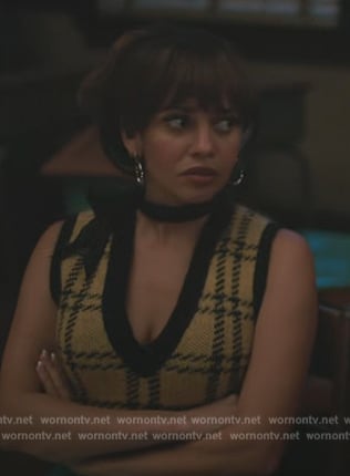 Toni's yellow plaid vest on Riverdale