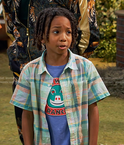 Plaid short sleeve shirt on Bunkd
