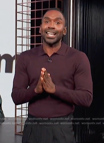Justin's burgundy long sleeve polo on E! News