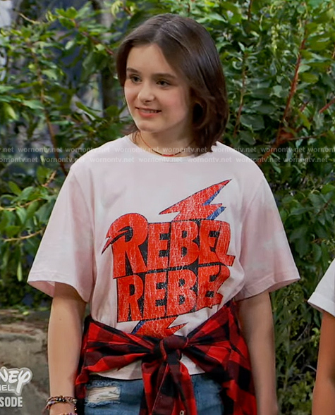 Winnie's Rebel graphic tee on Bunkd