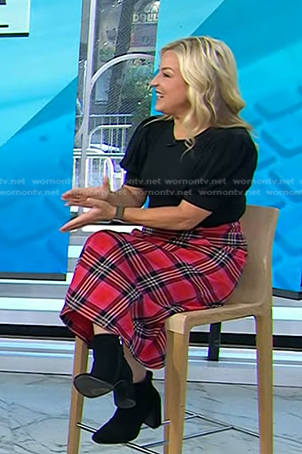 Jennifer Jolly's red plaid skirt on Today