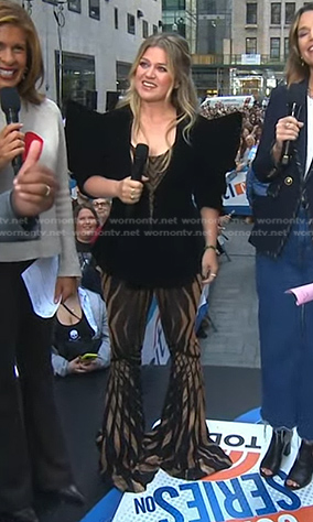 Kelly Clarkson's black and beige flare jumpsuit on Today