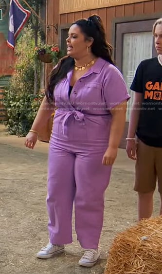 Lou's pink jumpsuit on Bunkd