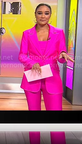 Rachel Smith's pink suit on CBS Mornings
