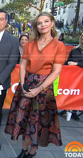 Savannah's black jacquard midi skirt on Today