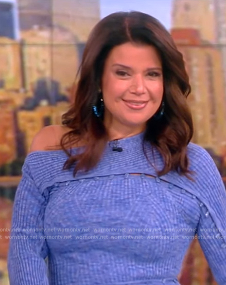 Ana's blue ribbed dress on The View