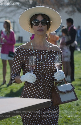Carmen's two-tone bag on Elite