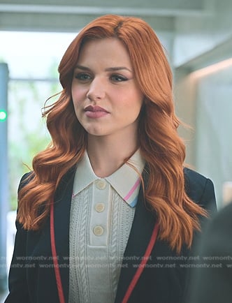 Chloe's white cable knit polo on Elite