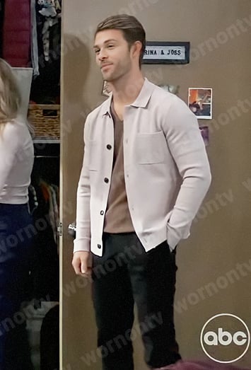 Dex's greige shirt jacket on General Hospital
