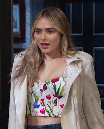Holly's white floral print cropped top on Days of our Lives