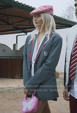 Isadora's pink beret on Elite