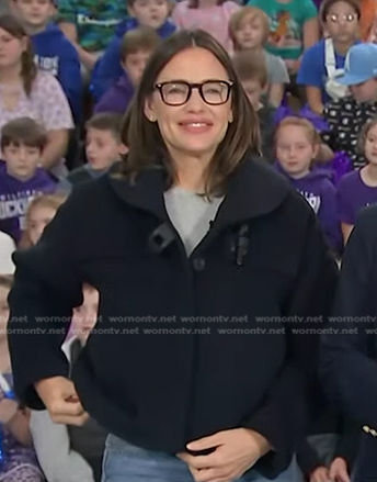 Jennifer Garner's navy duffle coat on Today