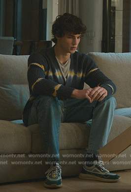 Joel's blue tie dye stripe cardigan on Elite