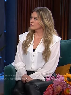Kelly's white blouse with ruffle collar on The Kelly Clarkson Show