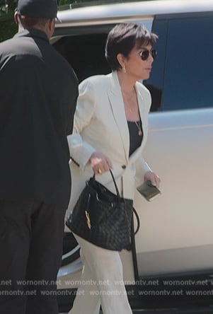 Kris's black leather weave bag on The Kardashians