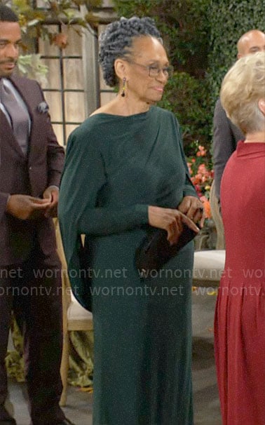 Mamie's green gown on The Young and the Restless