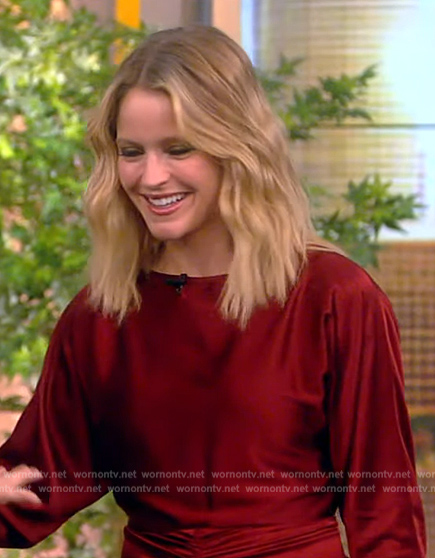 Sara's burgundy ruched satin dress on The View