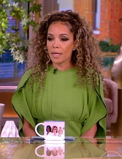 Sunny's green gathered shoulder dress on The View
