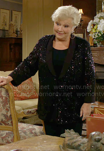 Traci's black sequin jacket on The Young and the Restless
