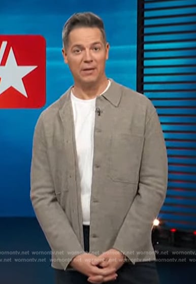 Jason Kennedy's beige wool jacket on Access Hollywood