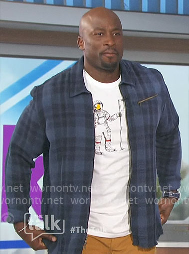 Akbar's blue plaid overshirt on The Talk