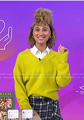 Ally's yellow v-neck sweater on Today